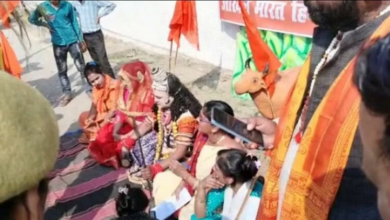 Photo of  ताज में चादर पोशी और कव्वाली पर रोक लगाने की मांग